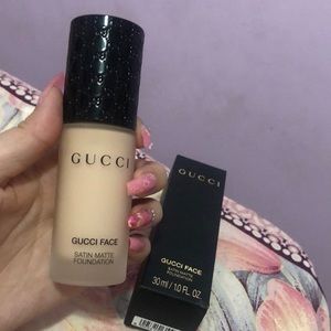 Gucci Satin Matte Foundation